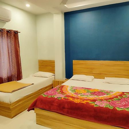 Hotel Guru Kripa - 500Mtr From Shreenathji Temple Nāthdwāra 外观 照片
