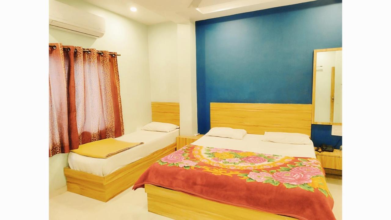 Hotel Guru Kripa - 500Mtr From Shreenathji Temple Nāthdwāra 外观 照片
