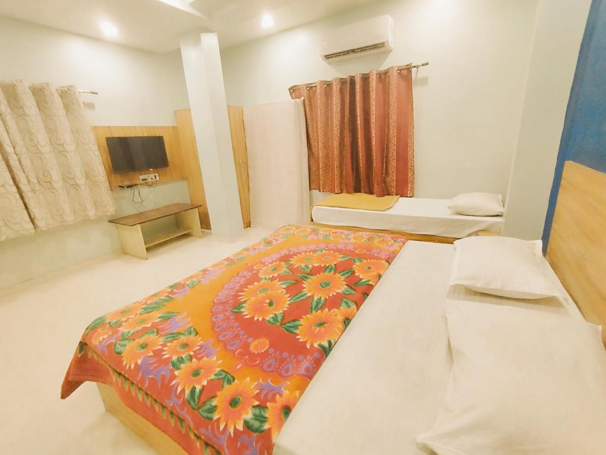 Hotel Guru Kripa - 500Mtr From Shreenathji Temple Nāthdwāra 外观 照片